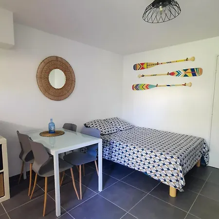 Climatisé 2 Pers, Parking Privé, 600 M Plage, 1er étage Apartamento *